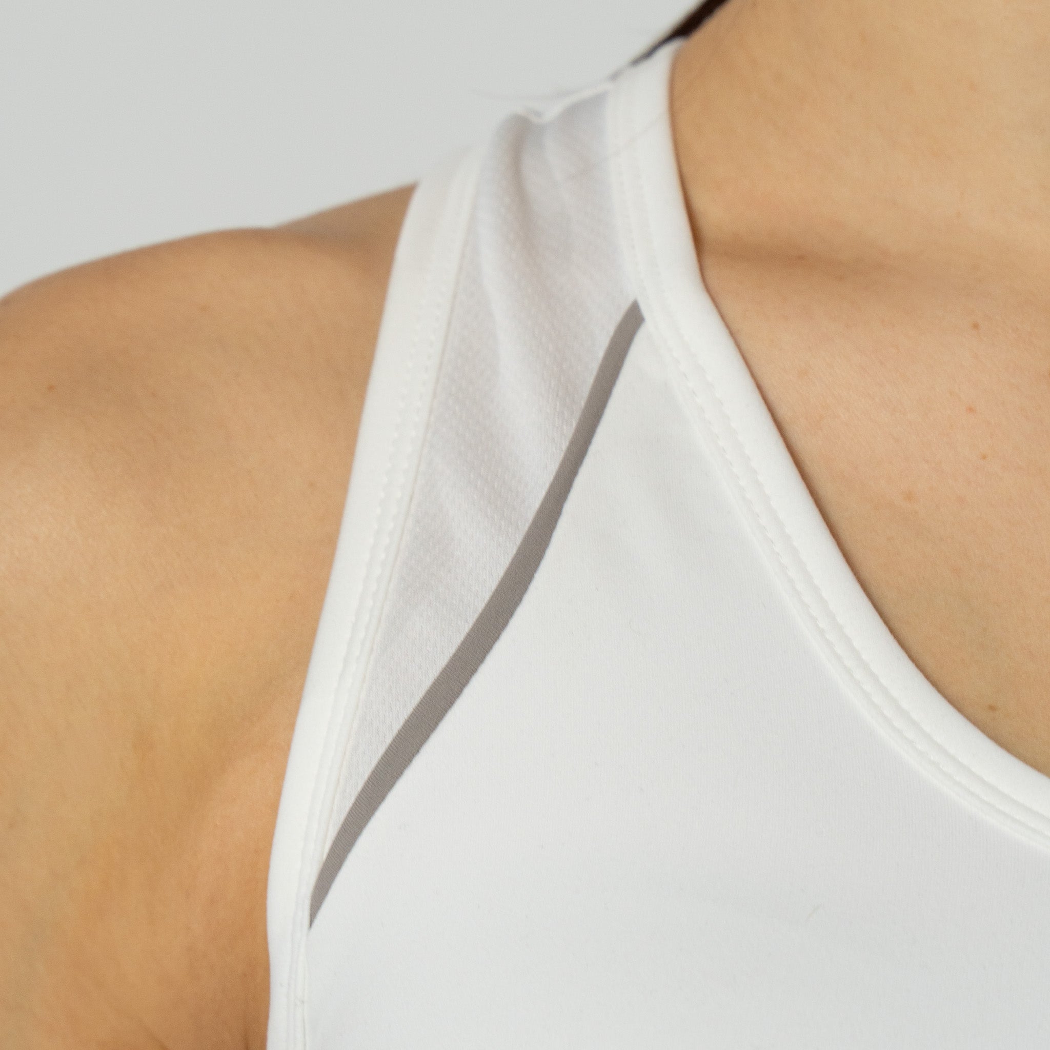 White Pro Top